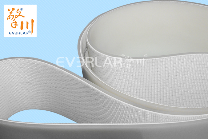 牽引機(jī)、夾瓶機(jī)輸送帶