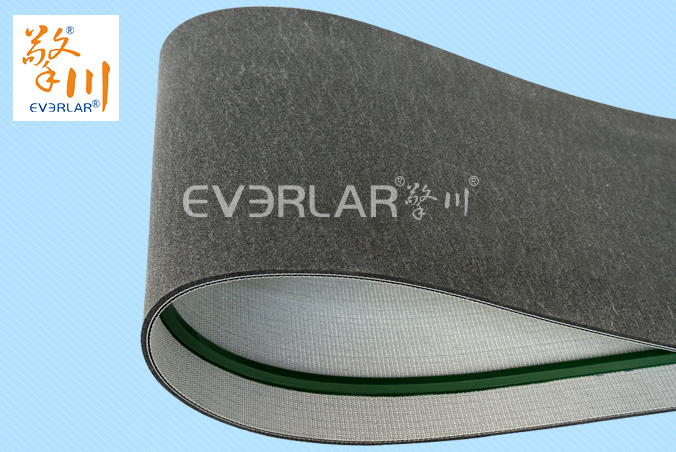 單面灰色毛氈加導條耐磨降噪平穩(wěn)工業(yè)皮帶