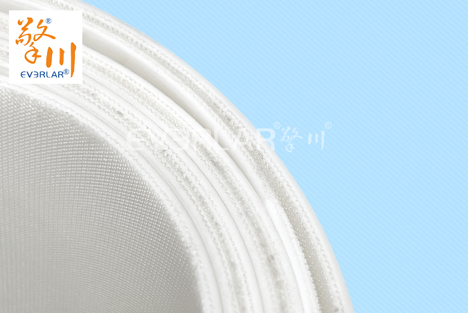 白色硅膠輸送帶耐高溫防腐蝕食品 醫(yī)療 日化輸送設(shè)備傳動皮帶擎川定制