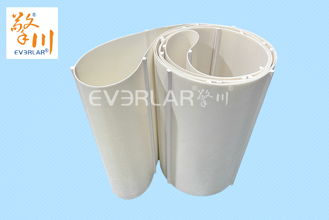 雙面纖維輸送帶加擋板耐磨防滑食品行業(yè)流水線提升機(jī)傳送帶擎川定制