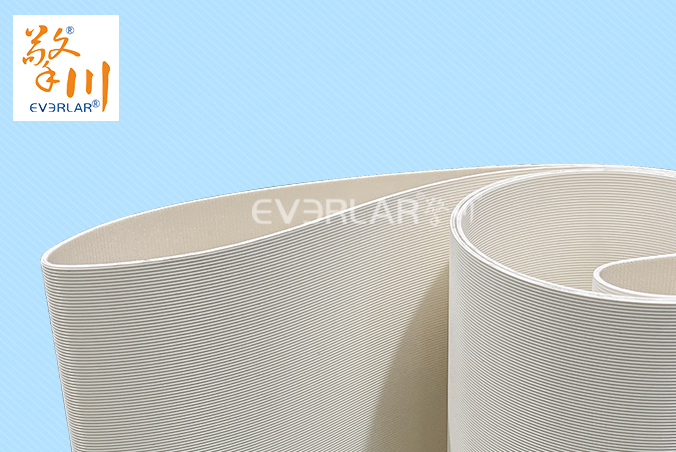 白色PVC直條紋輸送帶耐磨防滑食品加工設(shè)備工業(yè)傳送帶